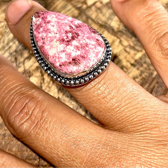 Rosaline Pink Thulite Ring Size 6 - Picture 3 of 10